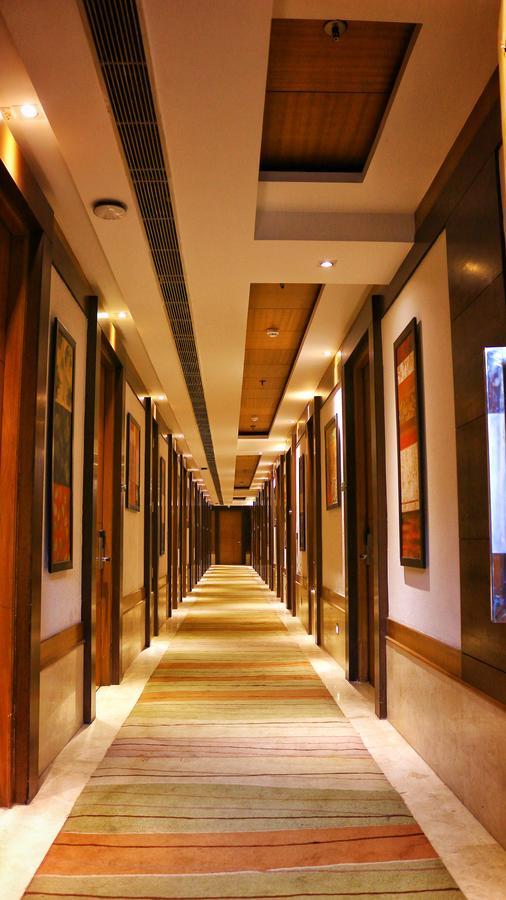 City Park Resort Bahādurgarh Exteriör bild