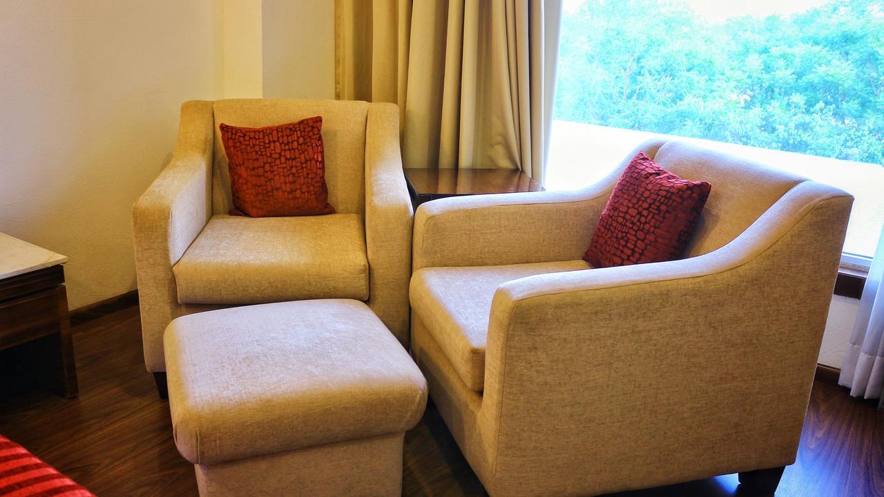 City Park Resort Bahādurgarh Exteriör bild