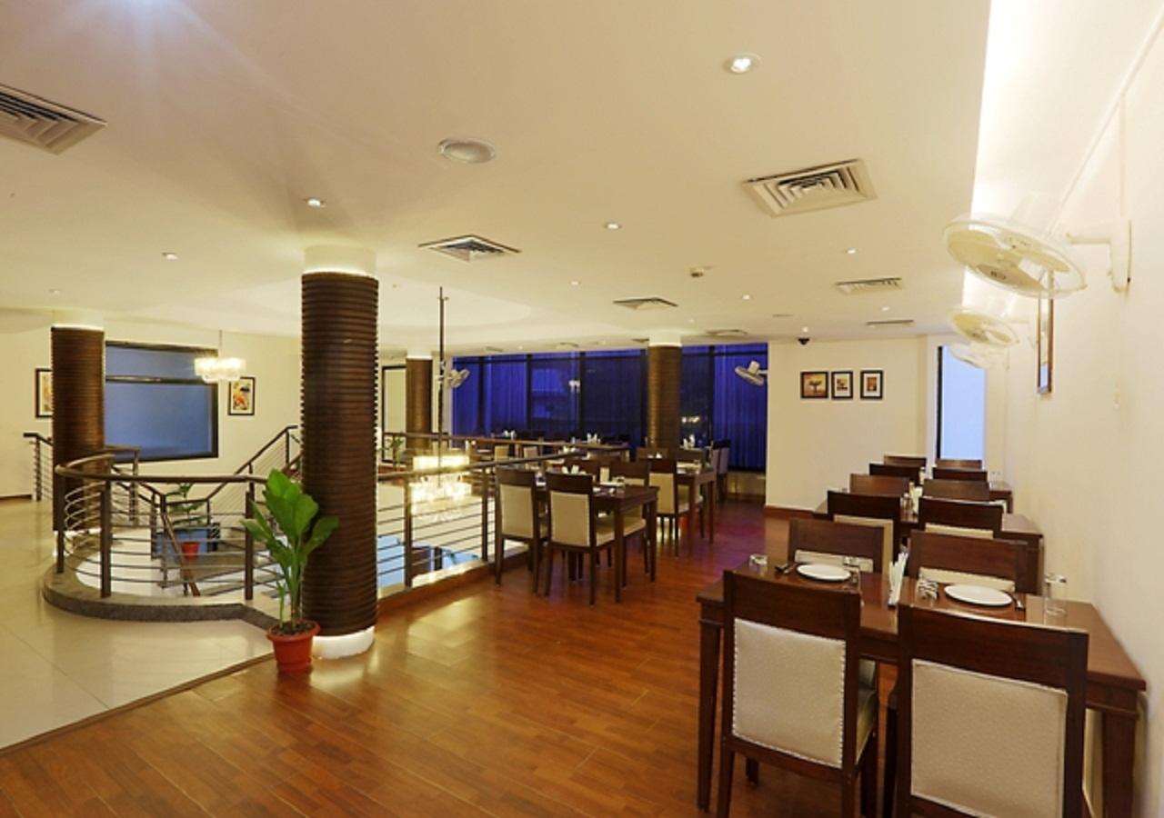 City Park Resort Bahādurgarh Exteriör bild